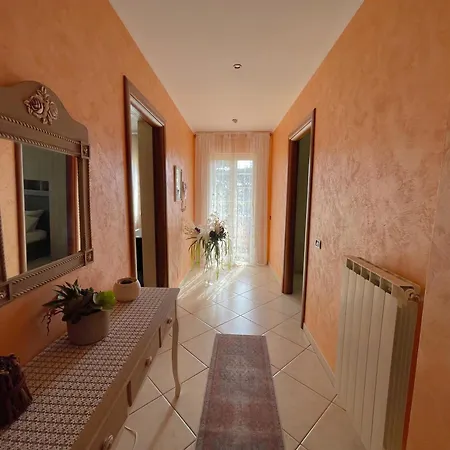 Dal Pescatore - Elegant Retreat Between Anzio & With Garden And Refined Patio - Train Station 500mt * נטונו